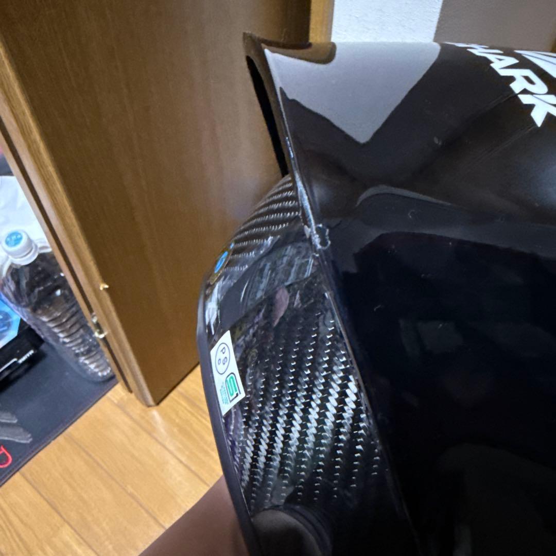 shark カーボンヘルメット