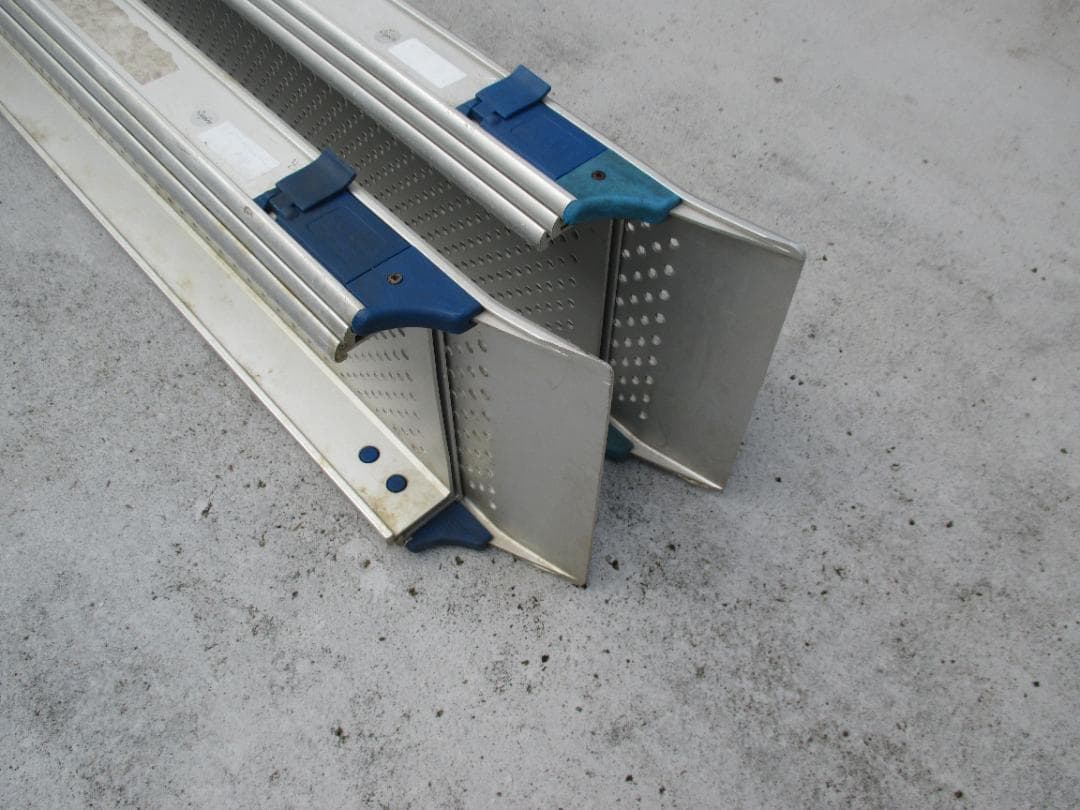 東山産業 スライドスロープ ESK300 アルミ 1.5 ～ 3m車椅子段差解消