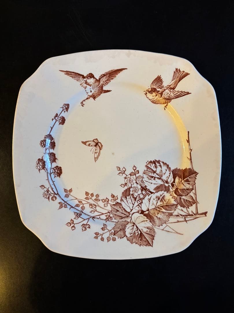 アンティークプレート ビンテージ　鳥と葉の模様 皿 3枚セット
