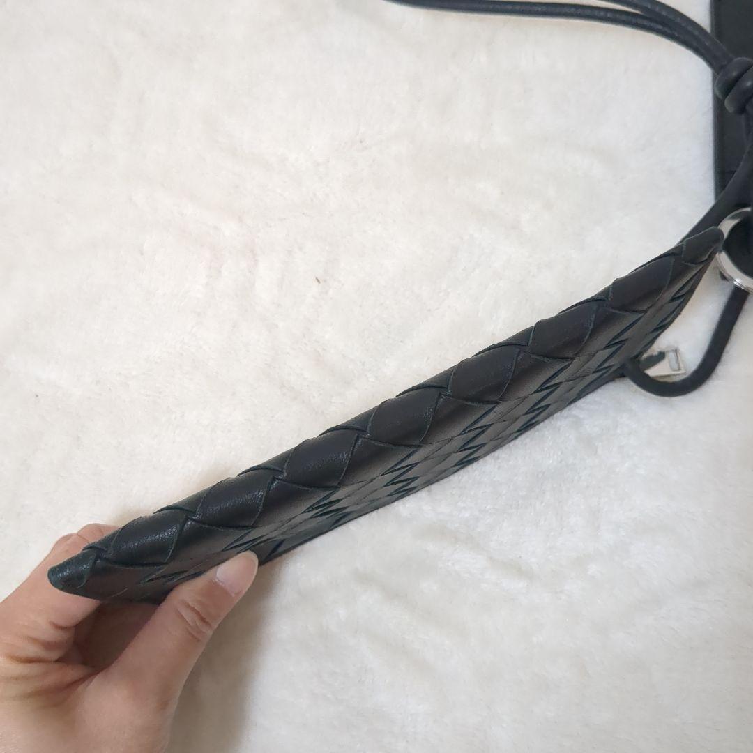 BOTTEGAVENETA　ウォレット　ネックストラップ　カードケース