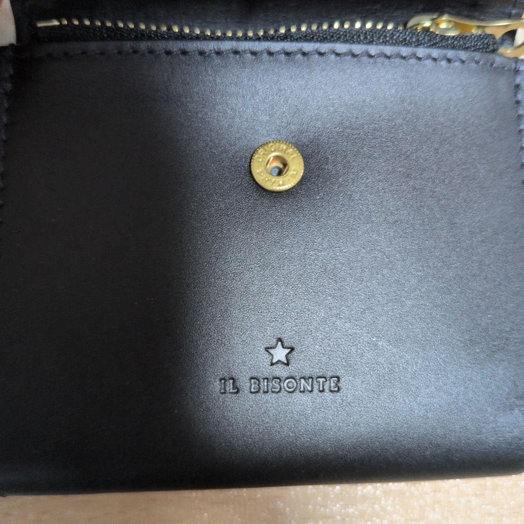 の*け様 イルビゾンテ二つ折り財布