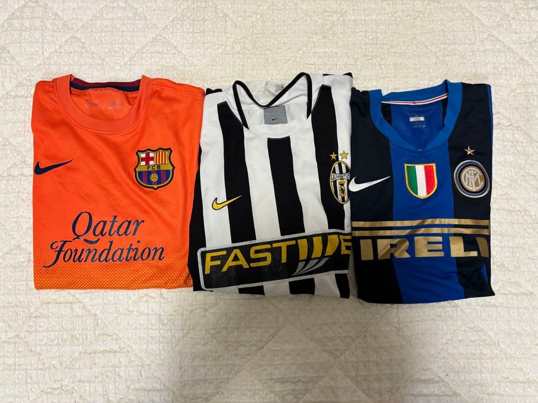 サッカーウェアセット FCバルセロナ・ユベントス・インテル　Ｍサイズ
