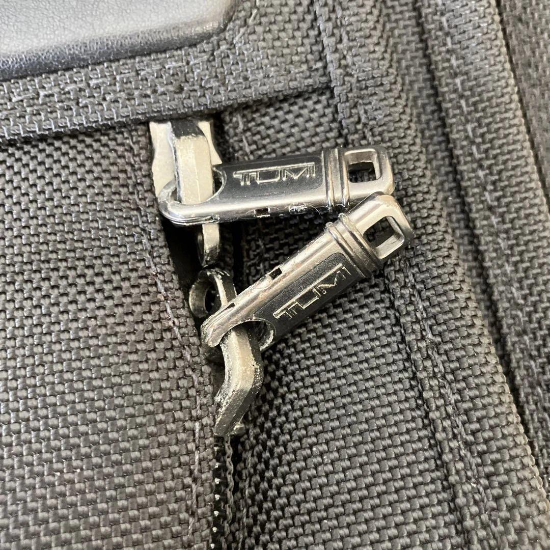 未使用タグ付き TUMI ガーメントバッグ ブラック