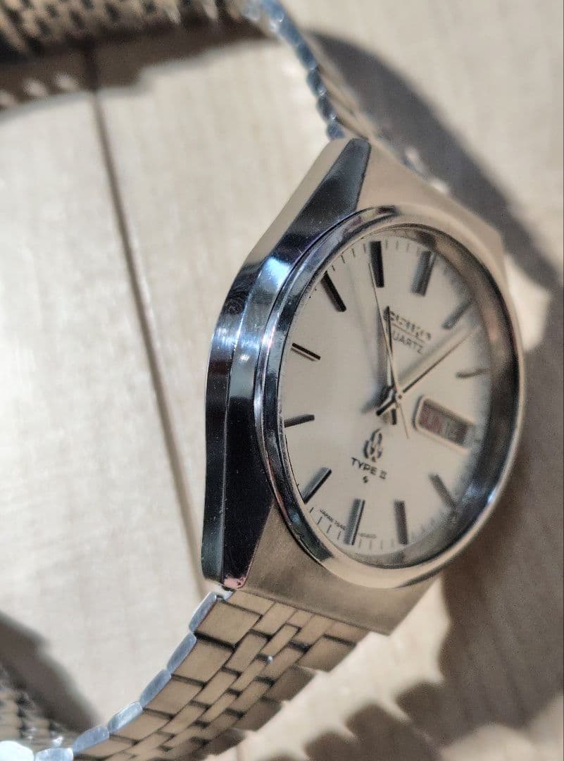 セイコー　タイプ２　美品　ガラス風防新品　電池新品　SEIKO type Ⅱ