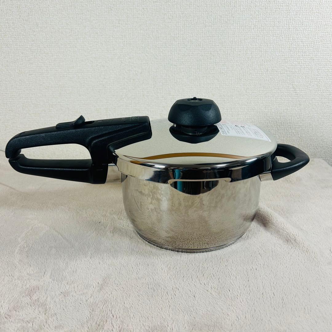 【新品未使用】Fissler フィスラー 圧力鍋 ミニロイヤル2.5L