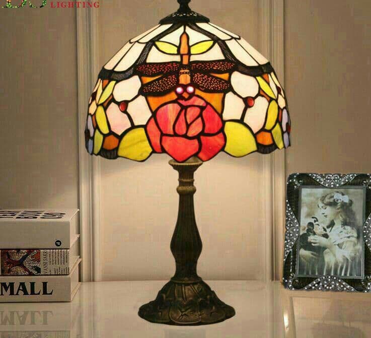 高品質 ステンドグラスランプ 卓上スタンド 卓上照明\