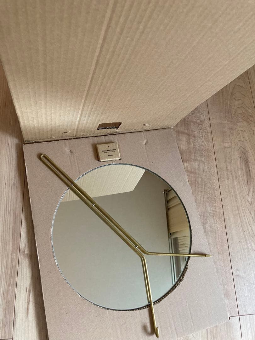 【新品】MOEBE 円形壁掛けミラー