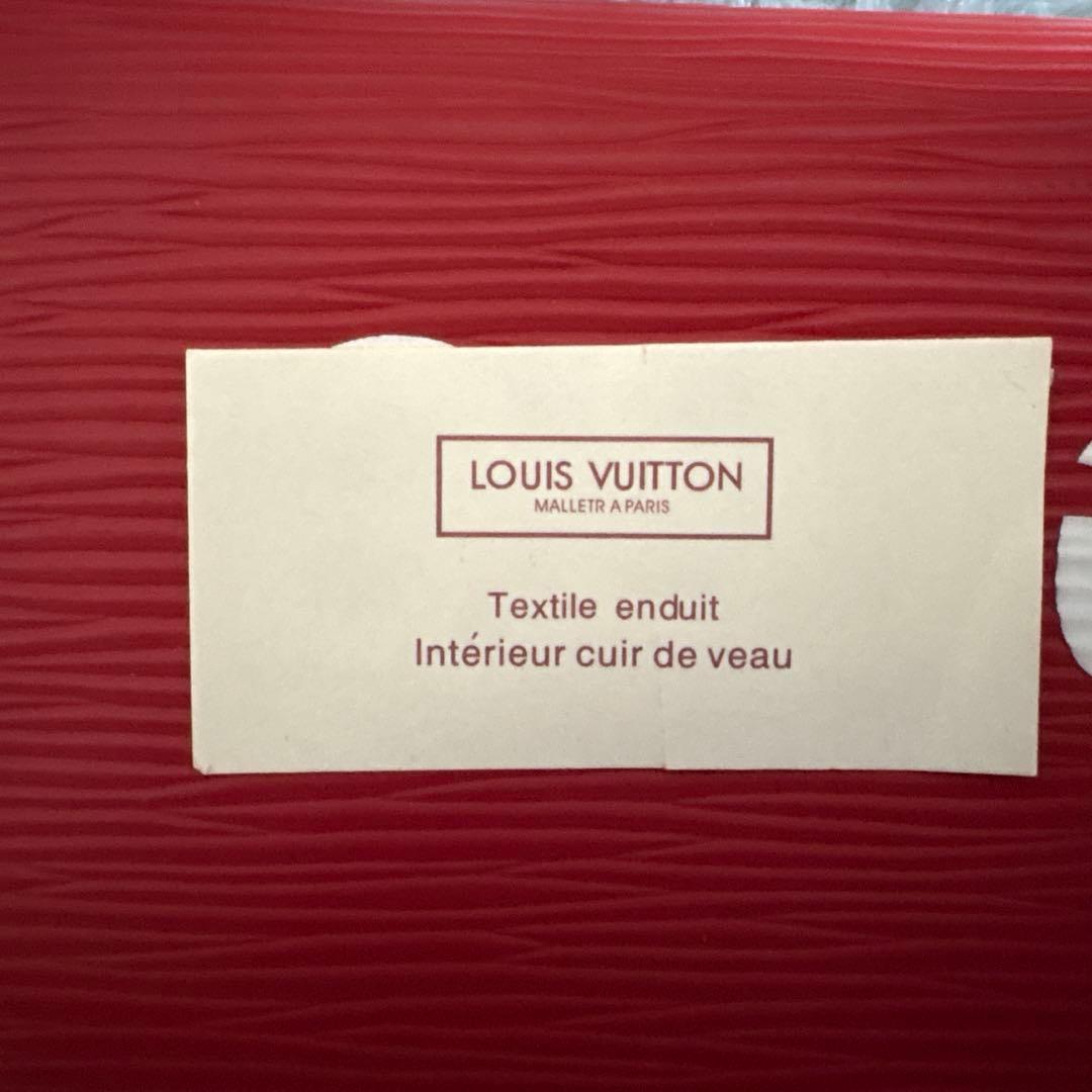 Louis Vuitton Supreme ケース