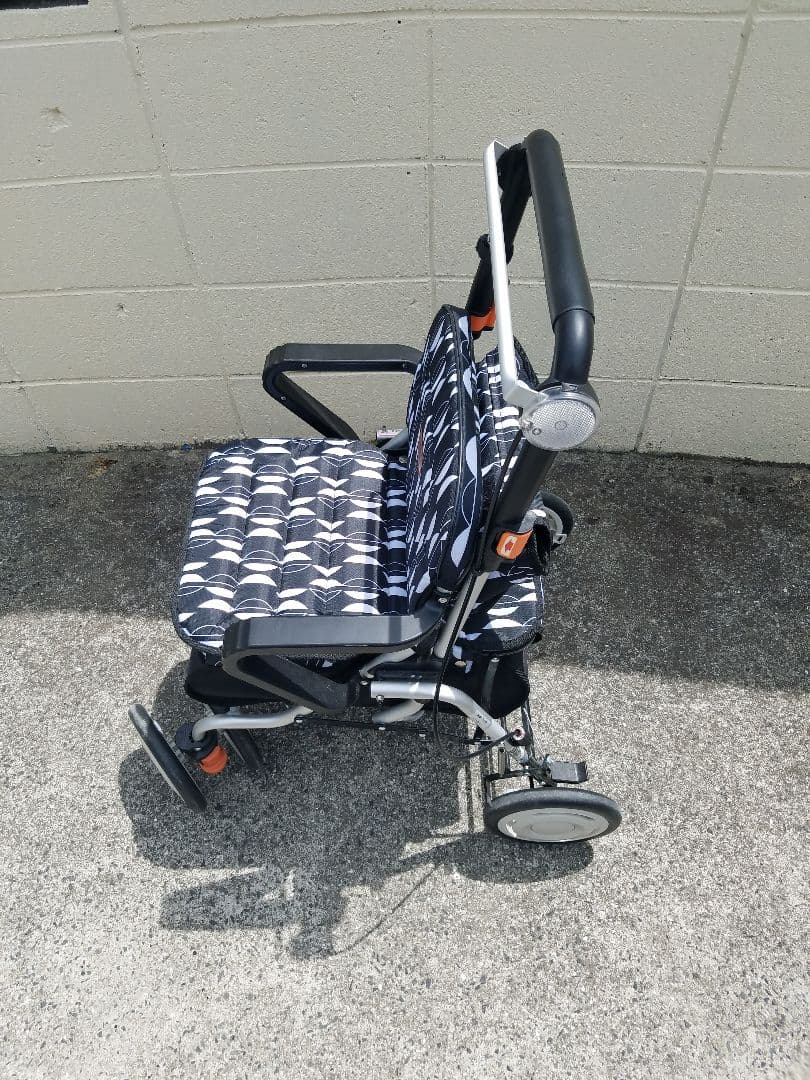 テイコブ シルバーカー