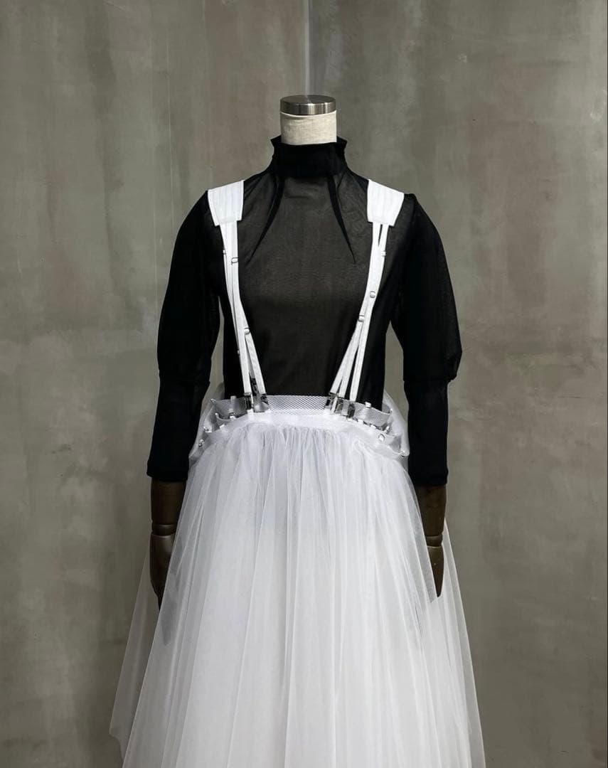 ノワールケイニノミヤ コムデギャルソン チュールジャンパースカート