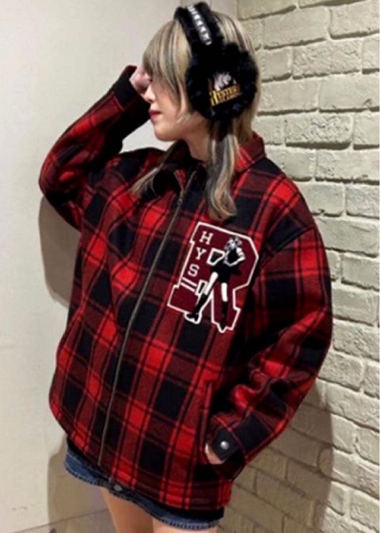 ★レア★ヒステリックグラマー　スタッズ＆刺繍　ファーイヤーマフ