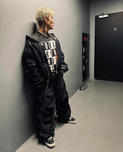 平本蓮 AMNJX 27Circus MA-1フライトジャケット