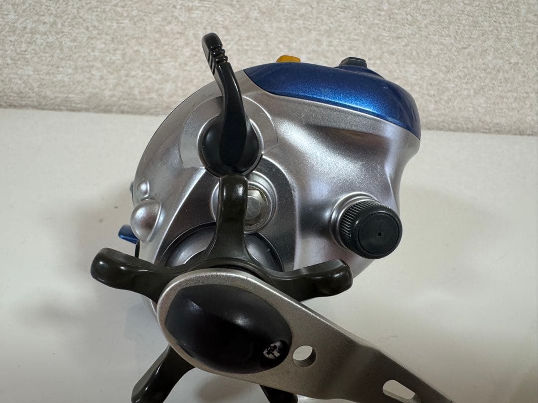 SHIMANO 600H 電動リール