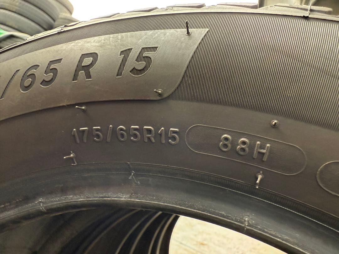 MICHELINオールシーズンタイヤ175／65R15 88H