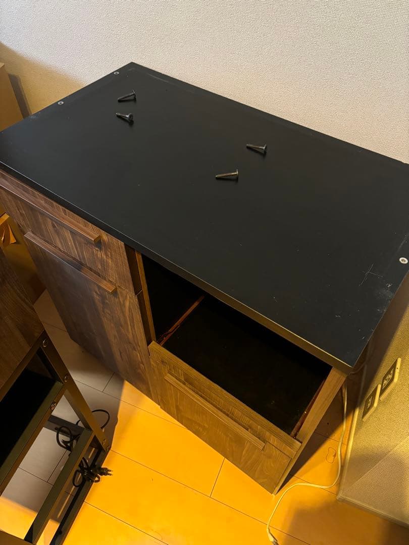 食器棚　引き取り限定