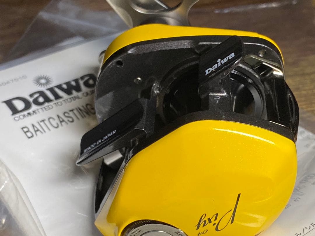 Daiwa 04リベルトピクシー　イエローパール　極美品　左巻き　限定カラー