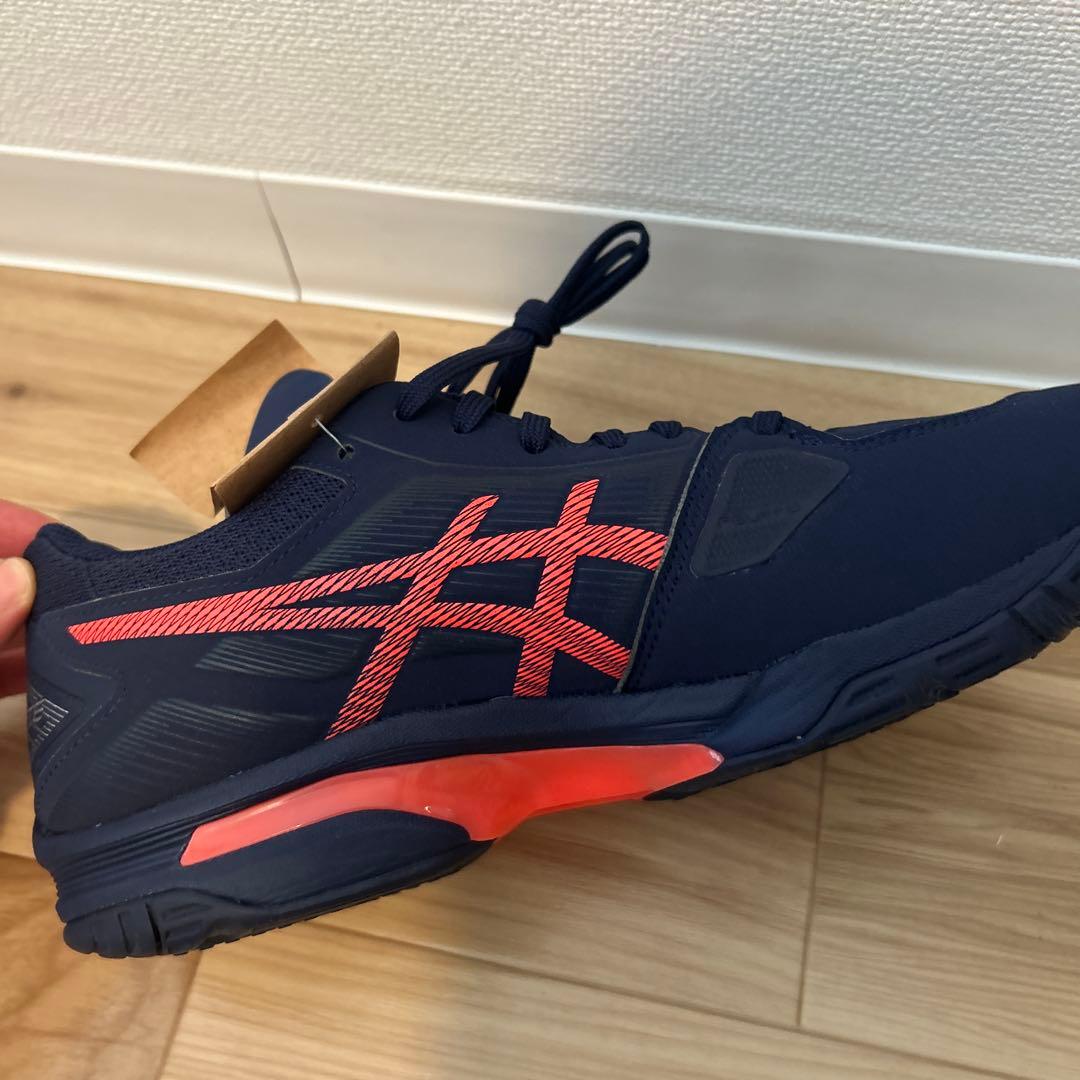 アシックス　テニスシューズ27.5