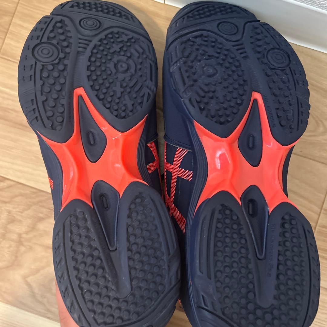 アシックス　テニスシューズ27.5