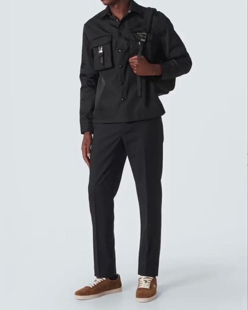 【プラダ】新品未使用 スエードスニーカー (サイズ6.5)