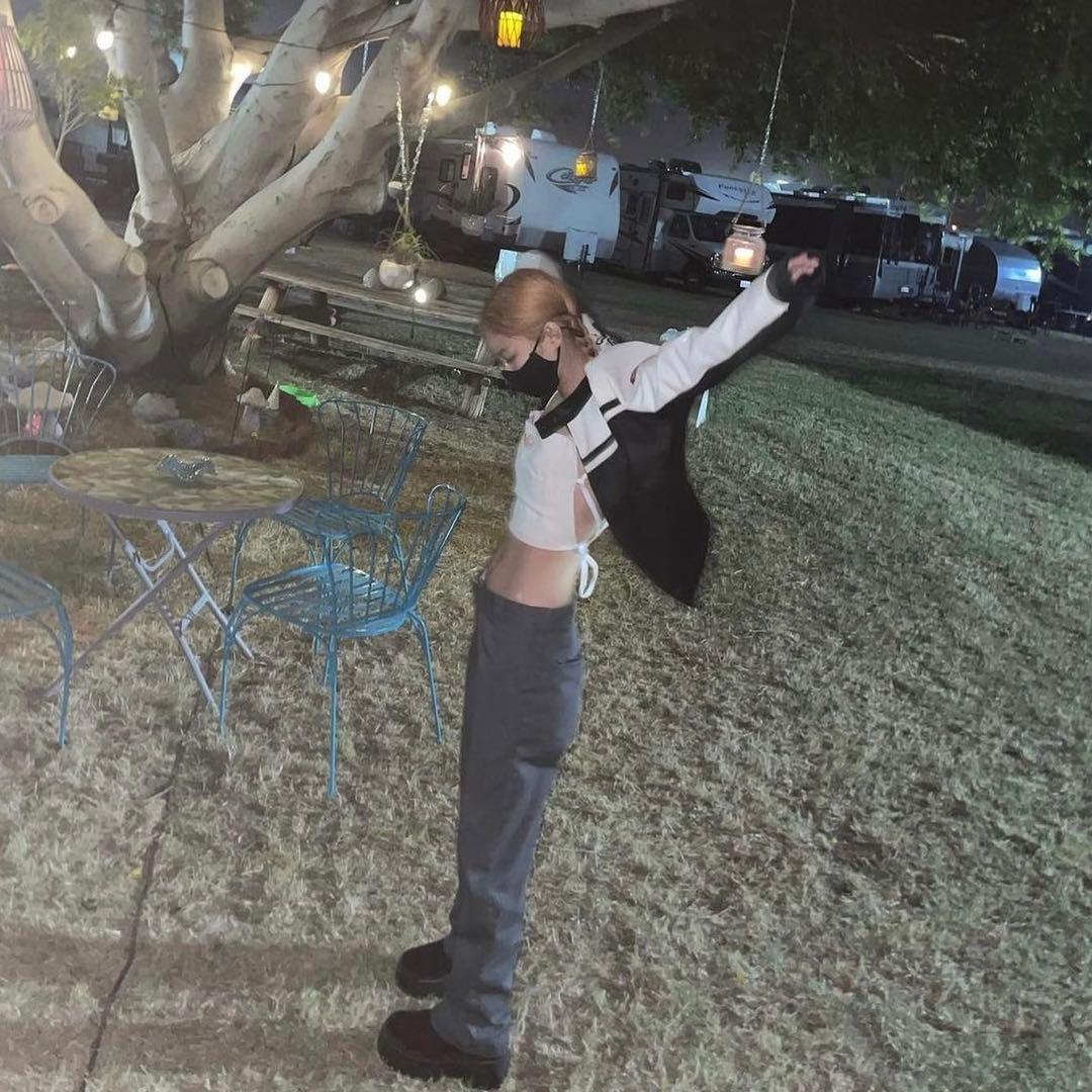 ペッパーペッパー バイカー ジャケット ジゼル ジェニ 着用 PEPPER