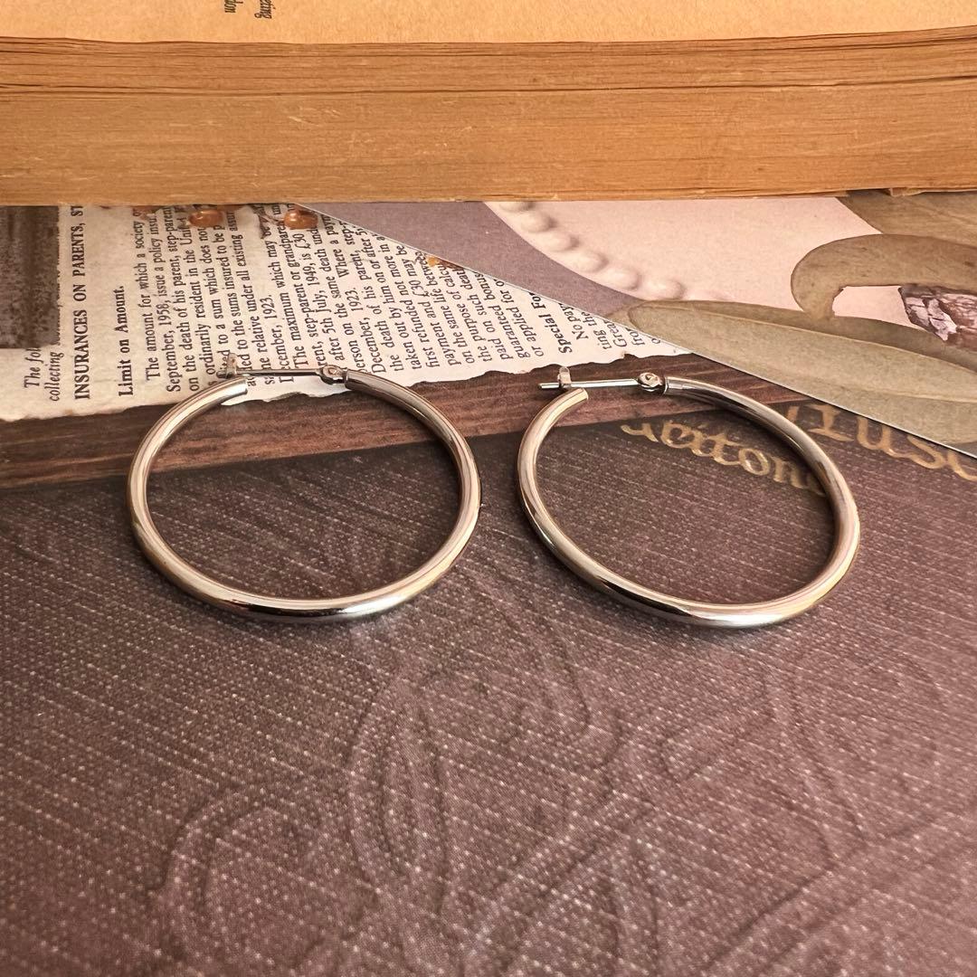 pt850 プラチナ　ピアス