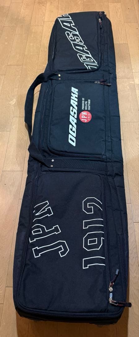 オガサカ　オールインワンスキーケース