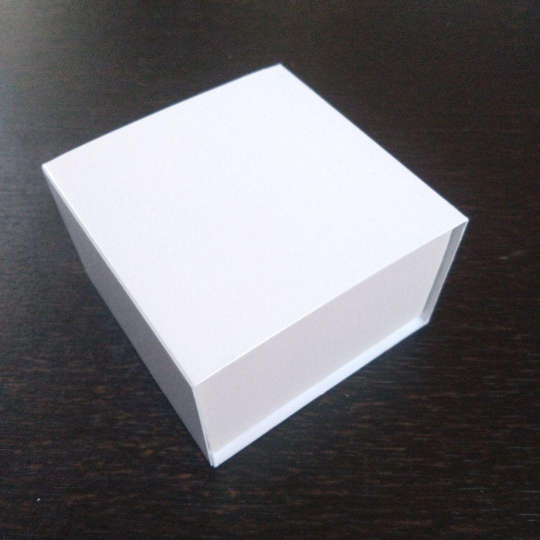 K18　 ダイヤモンドピアス　ゴールド