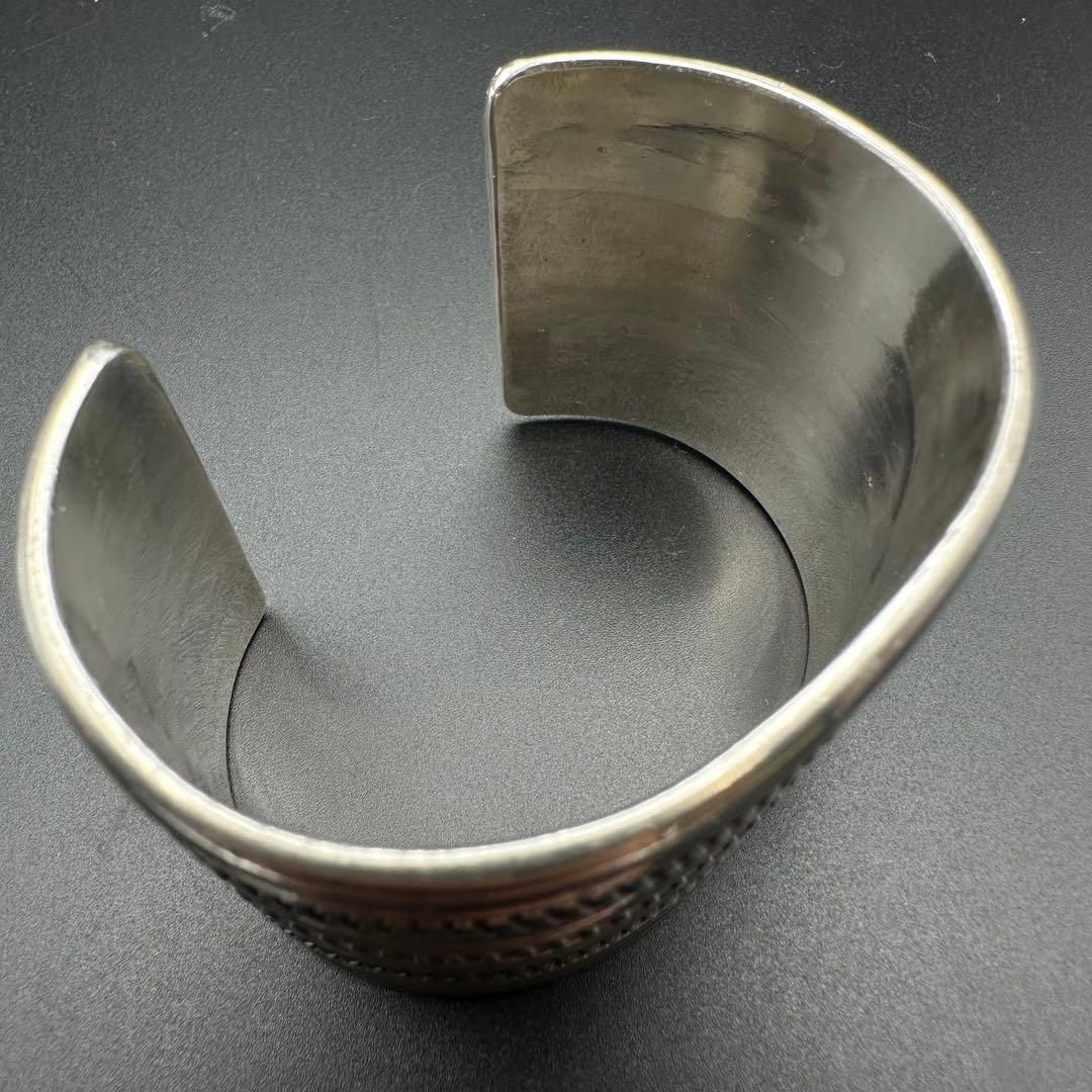 【美品】Navajo Clendon Pete スタンプワーク バングル