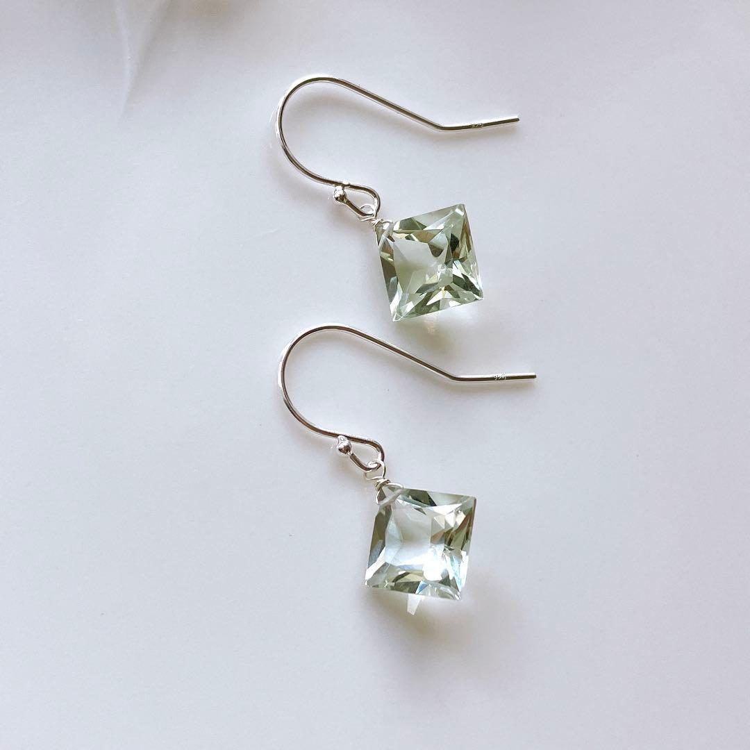 じばにゃん◆切子カービング水晶×ブルーダイヤピアス✧silver925