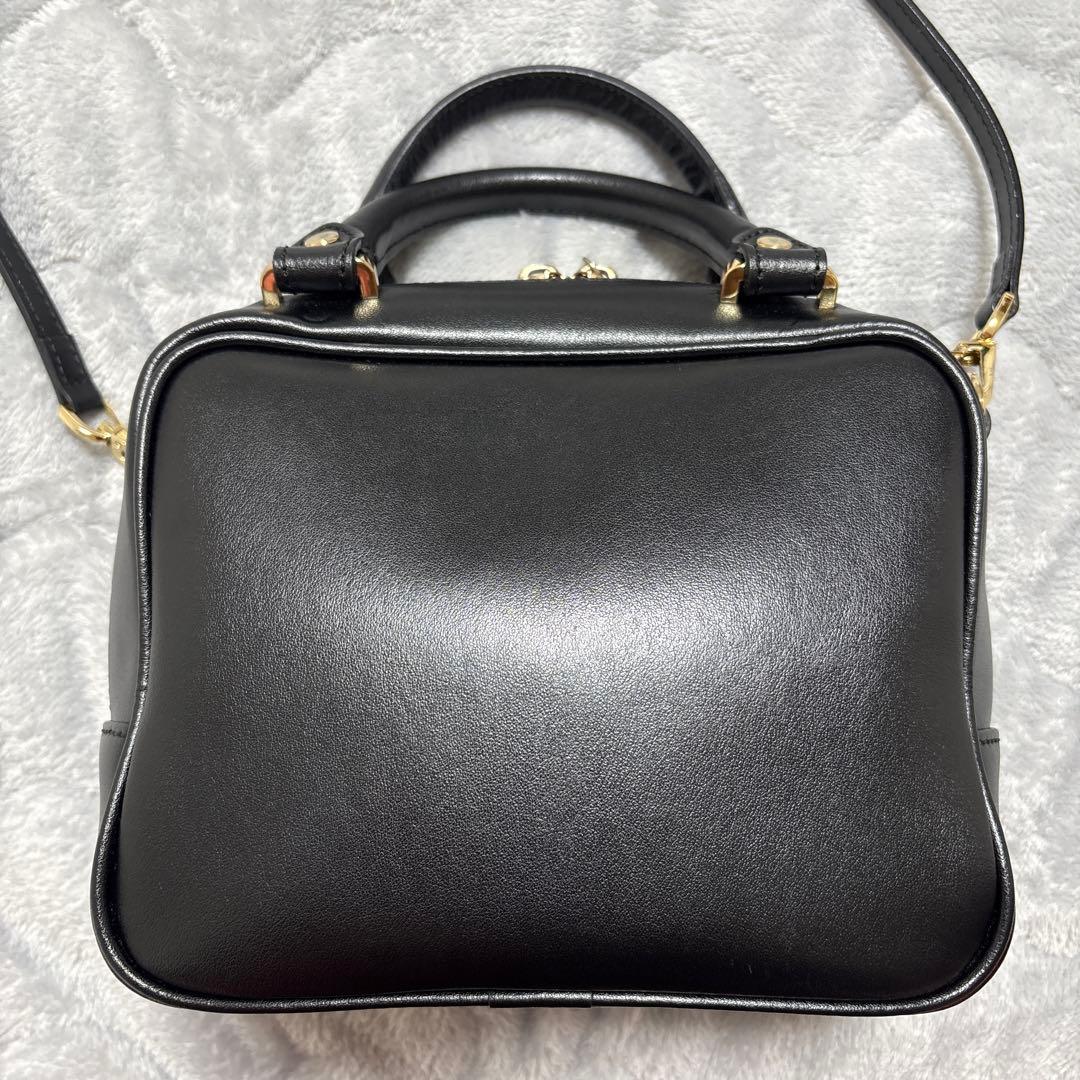 クリスチャンヴィラ　2way スクエアバッグ　ミニボストンバッグ　ブラック