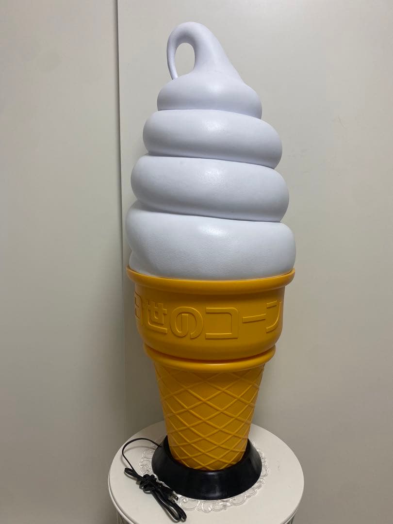 【非売品】　日世　ソフトクリームランプ