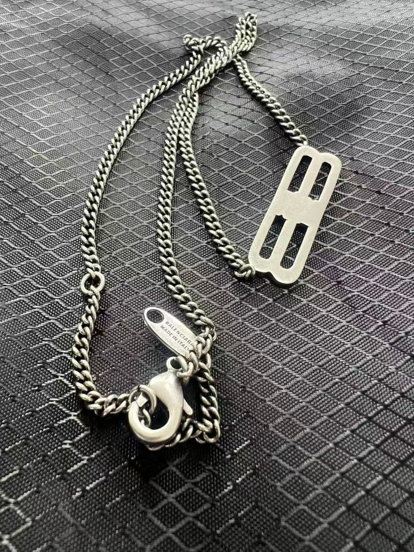 バレンシアガ 新品同様 BALENCIAGA メタルチェーンネックレス