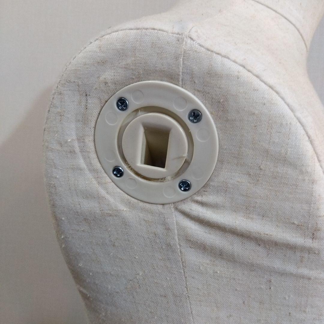 腕付き 上半身 トルソー マネキン メンズ 紳士 卓上 円形スタンド付き