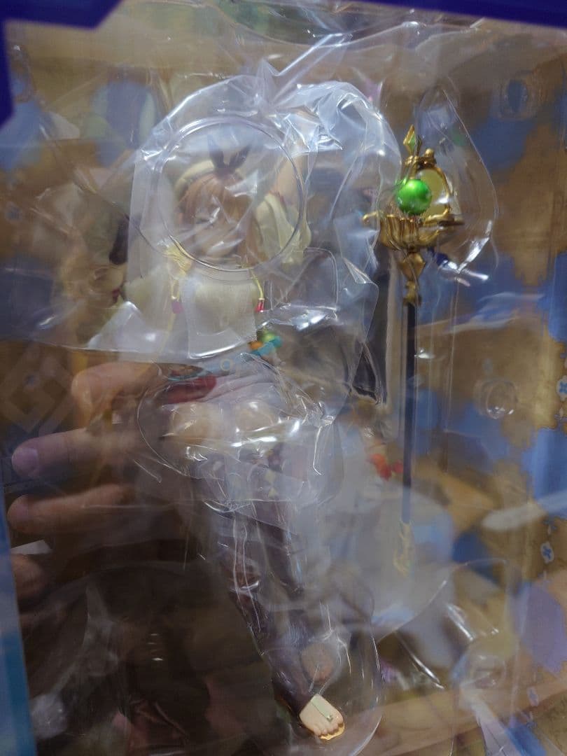 ライザのアトリエ ライザフィギュア1/7+タペストリー