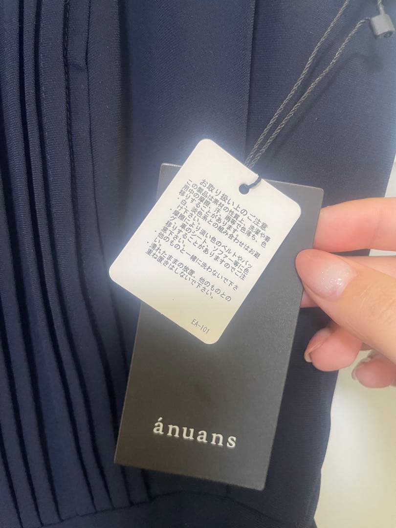 新品未使用anuans トリアセスキッパーネックワンピースSサイズ