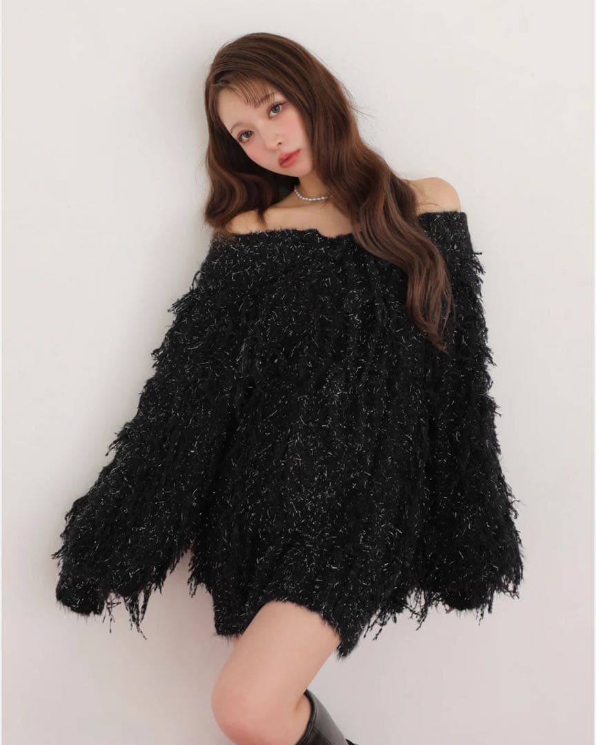 エムミーエメ　Fringe knit minionepiece black