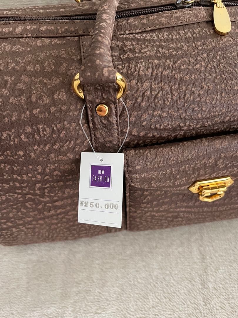 高級　新品　アンテロープ　バッグ