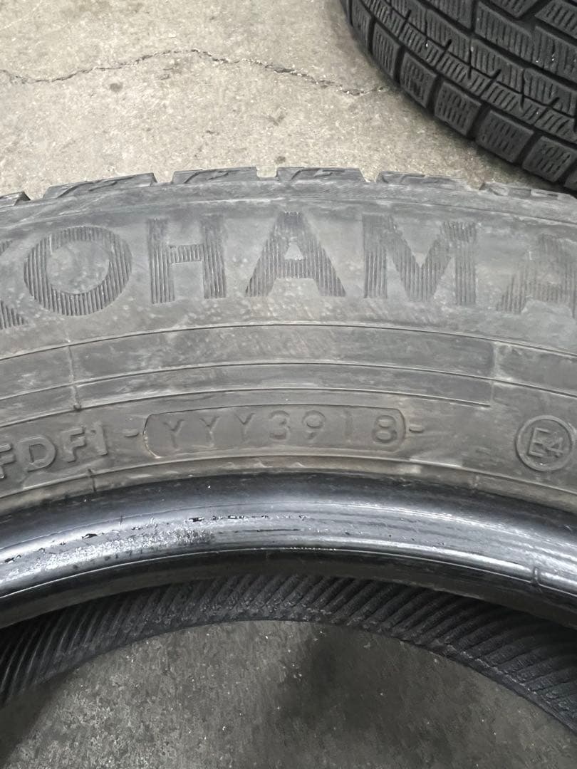 215/60R16 ヨコハマIG60 2018年製 4本 スタッドレス