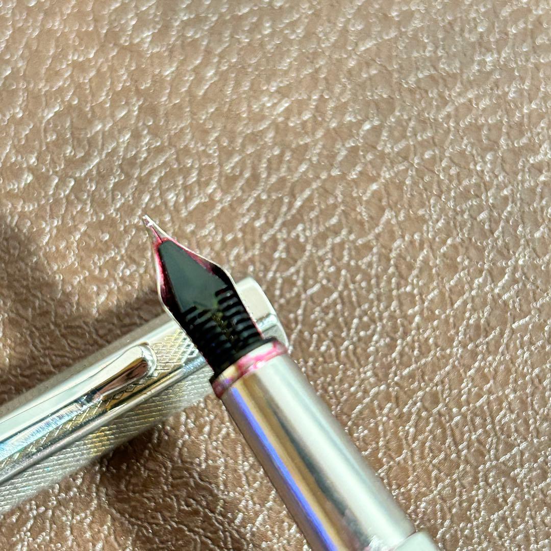 CARAN D'ACHE 万年筆 エクリドール シェブロン シルバー レトロ