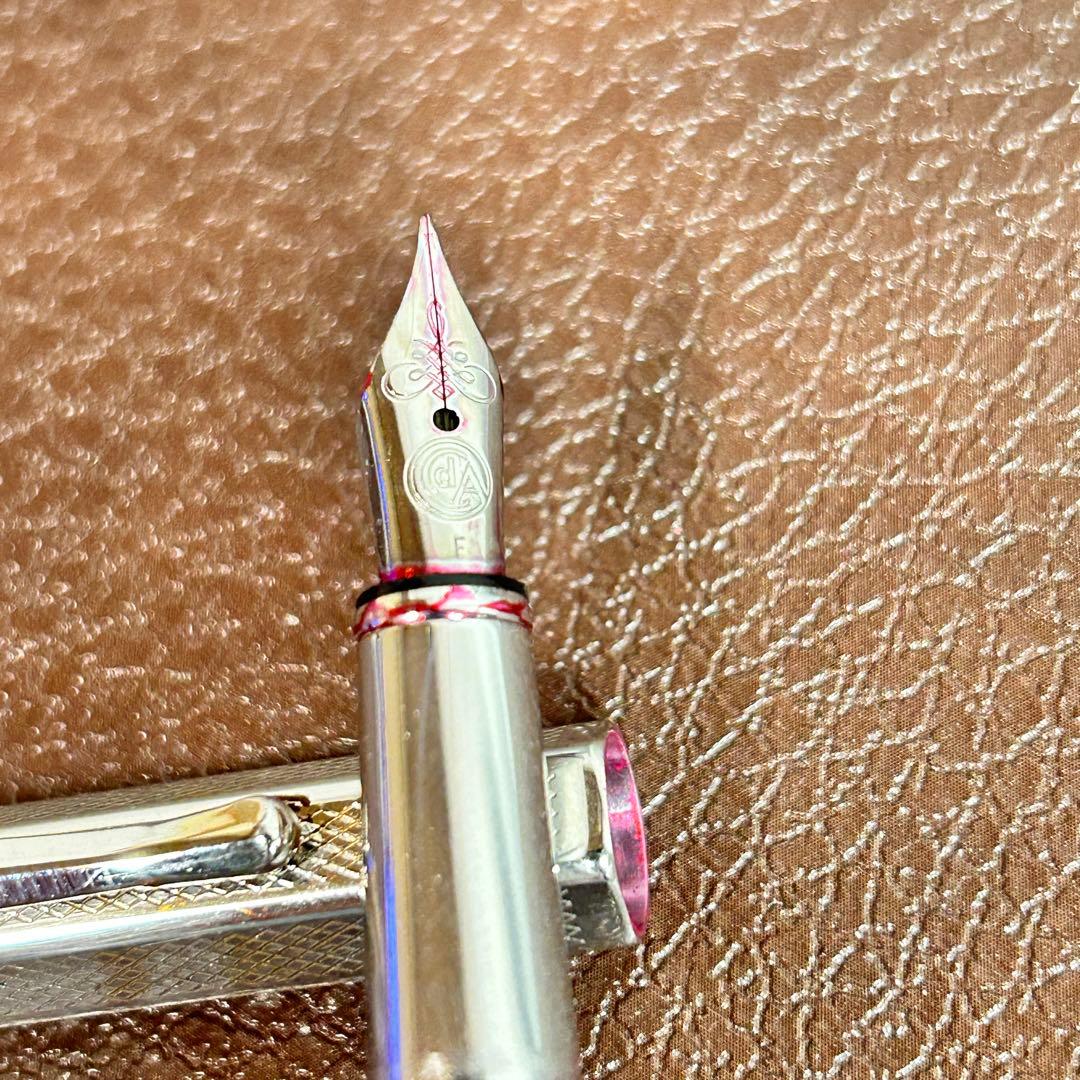 CARAN D'ACHE 万年筆 エクリドール シェブロン シルバー レトロ