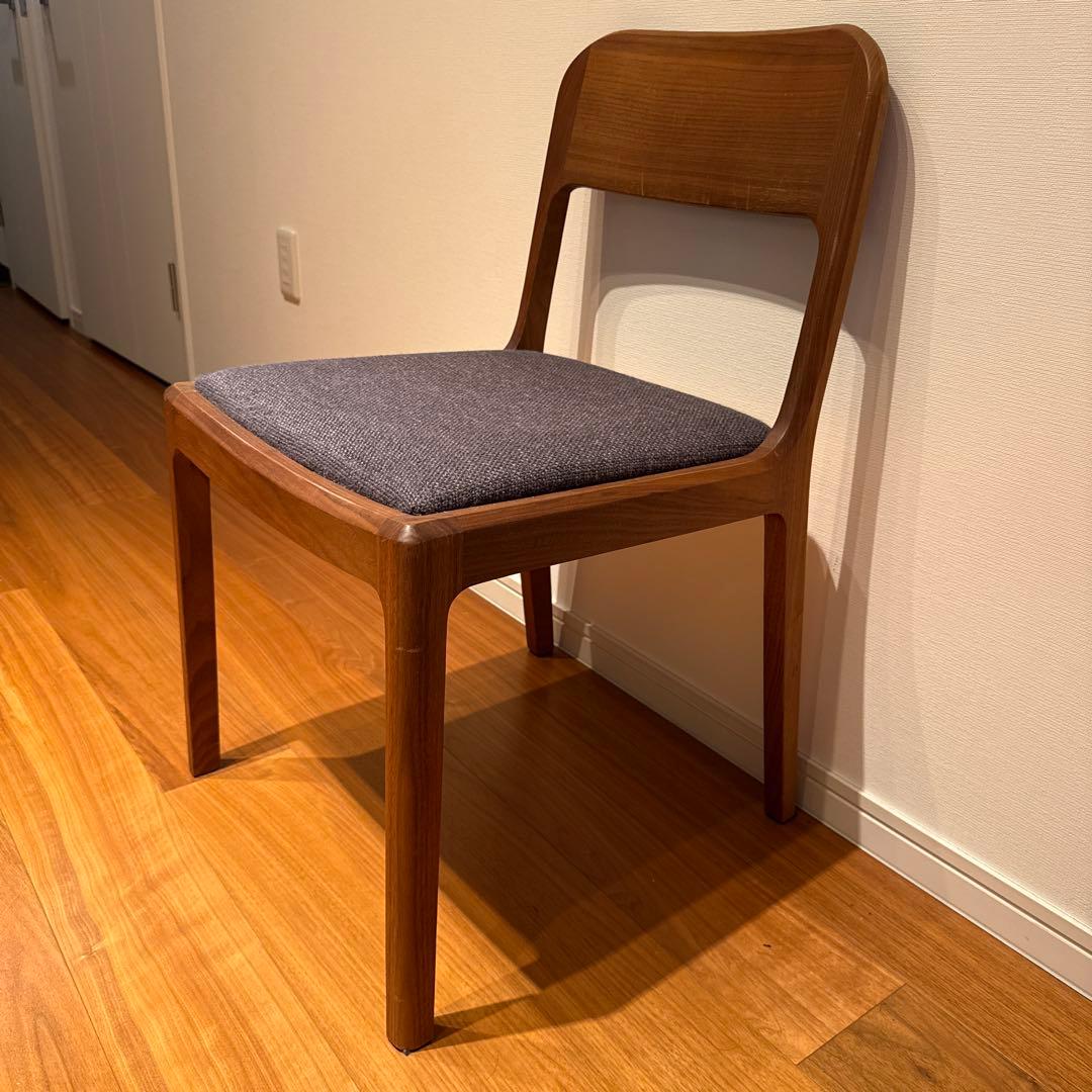 エスティック　フォルマックス　ダイニングチェア