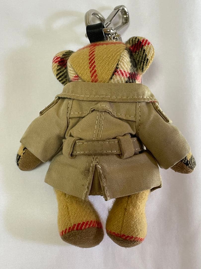 まゆKON ‼️BURBERRY バーバリーベア　トレンチコートキーホルダー
