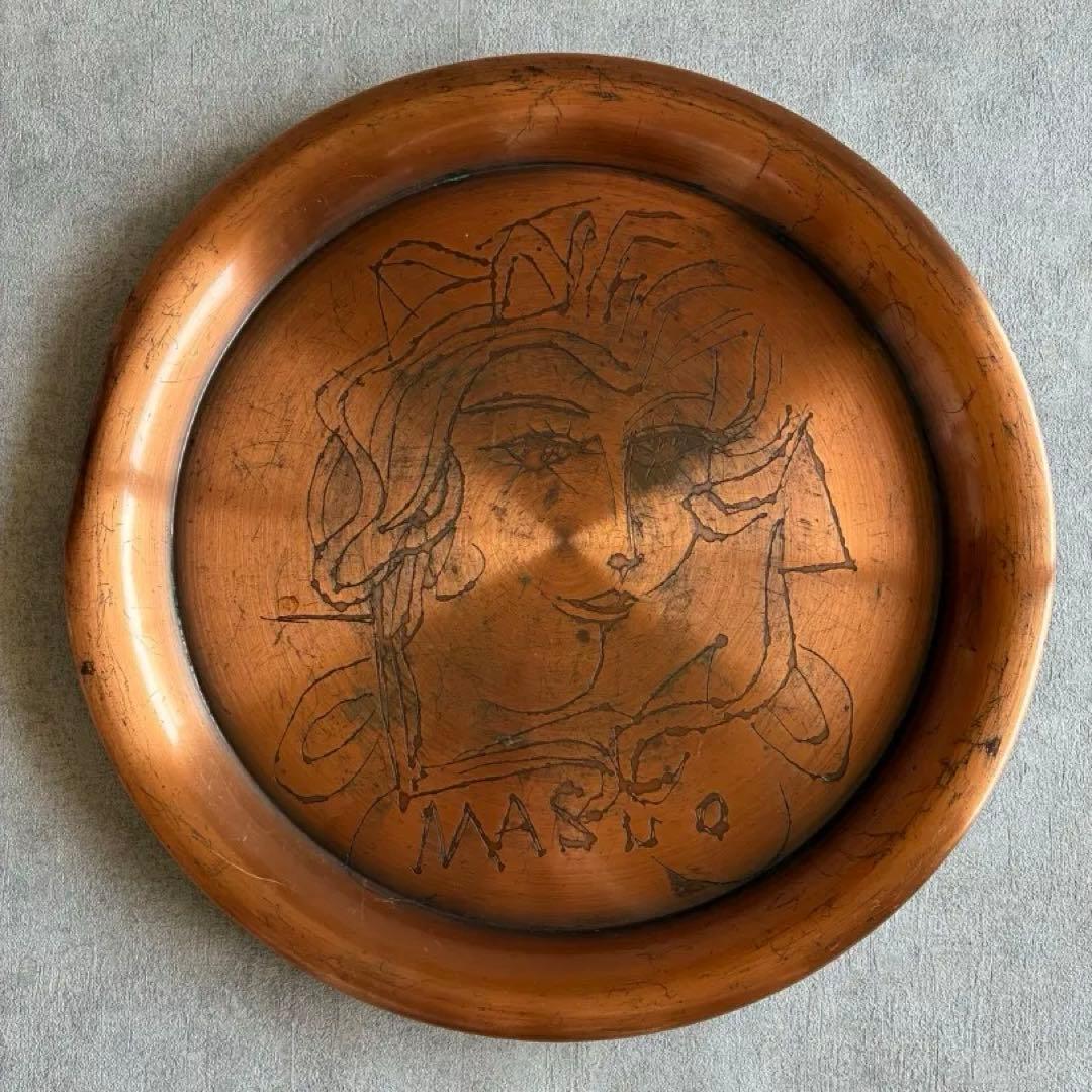 池田満寿夫デザイン 微笑む女神 銅製プレート お盆 34cm