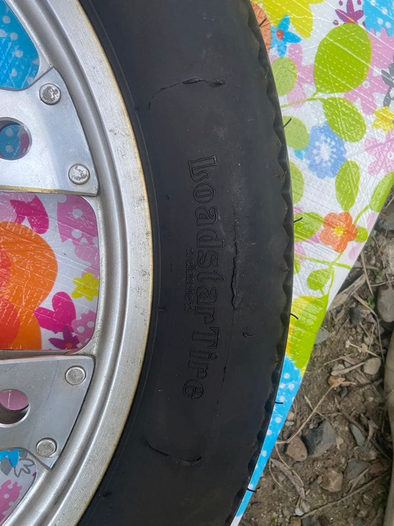 マグナ50 フロントタイヤ＆ホイールインチアップ