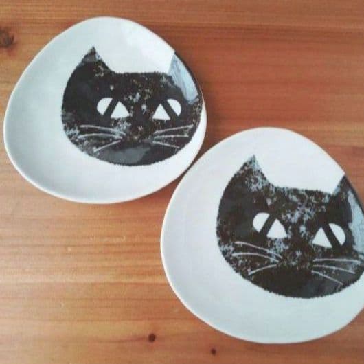 新品2点セット　美濃焼　ねこまるけ　ミツメル猫　13cm　平皿　ねこ　ネコ