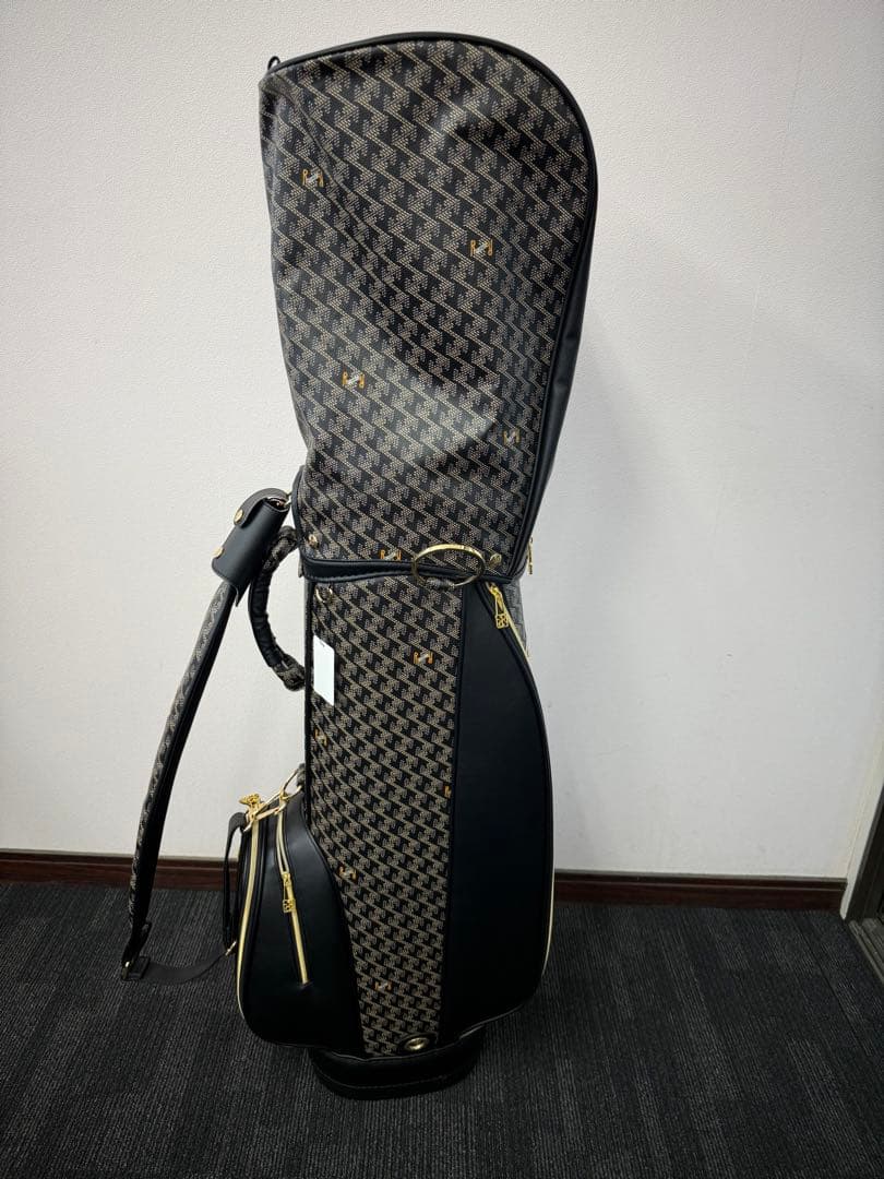 た*ぴ様 新品未使用Resurrection 8.5型キャディバッグ ホワイト