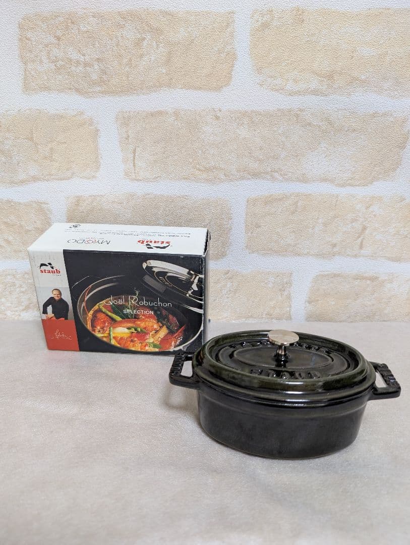 希少！STAUB オーバルシチューパン11cm ジョエルロブションSC オリーブ