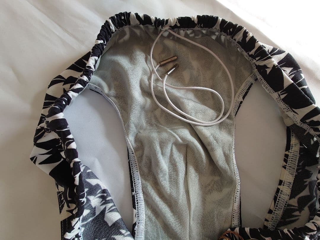 グッチ 新品未使用 水着 タグ、ビニール袋付き