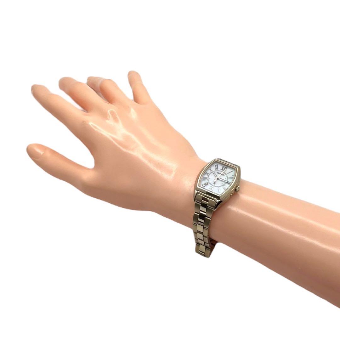 【美品/箱付き】セイコー ルキア 1Pダイヤ 電波ソーラー 腕時計 1063