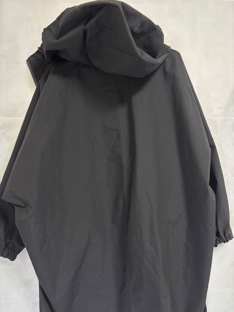 美品 UNIQLO ユニクロ Theory セオリー ブロックテックコート M